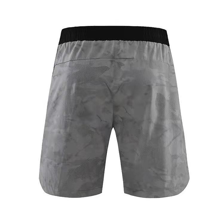 Men's Quick-Dry Camouflage Sports Shorts: Loose Fit for Running, Training, and Fitness