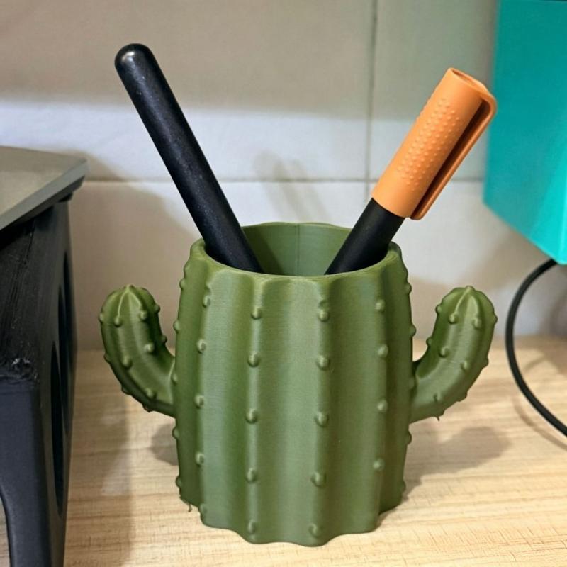 1Pc Creative Multifunctional Able Cute Cactus Pen Holder For Students And Offices