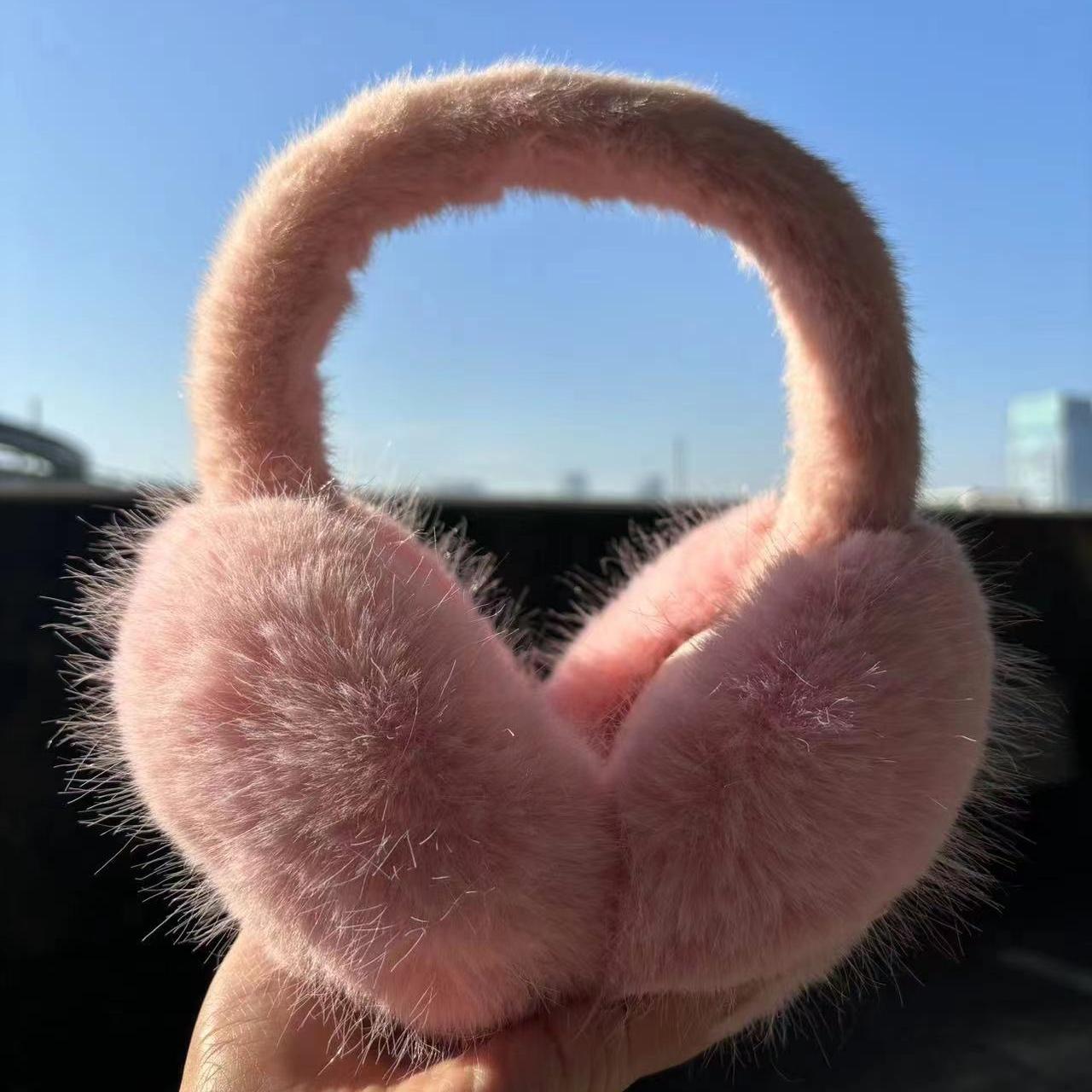 

Трендовые розовые мягкие наушники Популярные мужские женские наушники Высококачественный искусственный кроличий мех Барабанная перепонка Зимние аксессуары Рождество