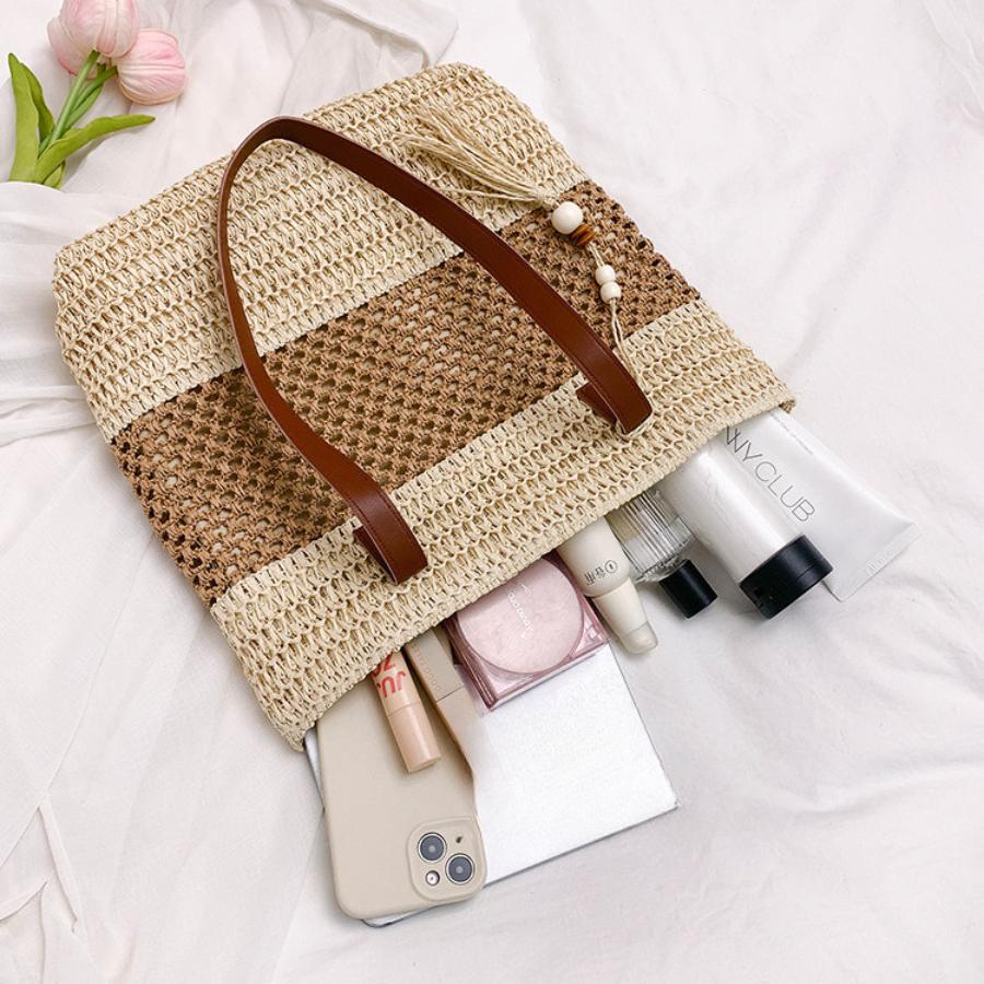 Handwoven Straw Tote Bag for Women Summer Beach Vacation Style Picnic Handbag CLE