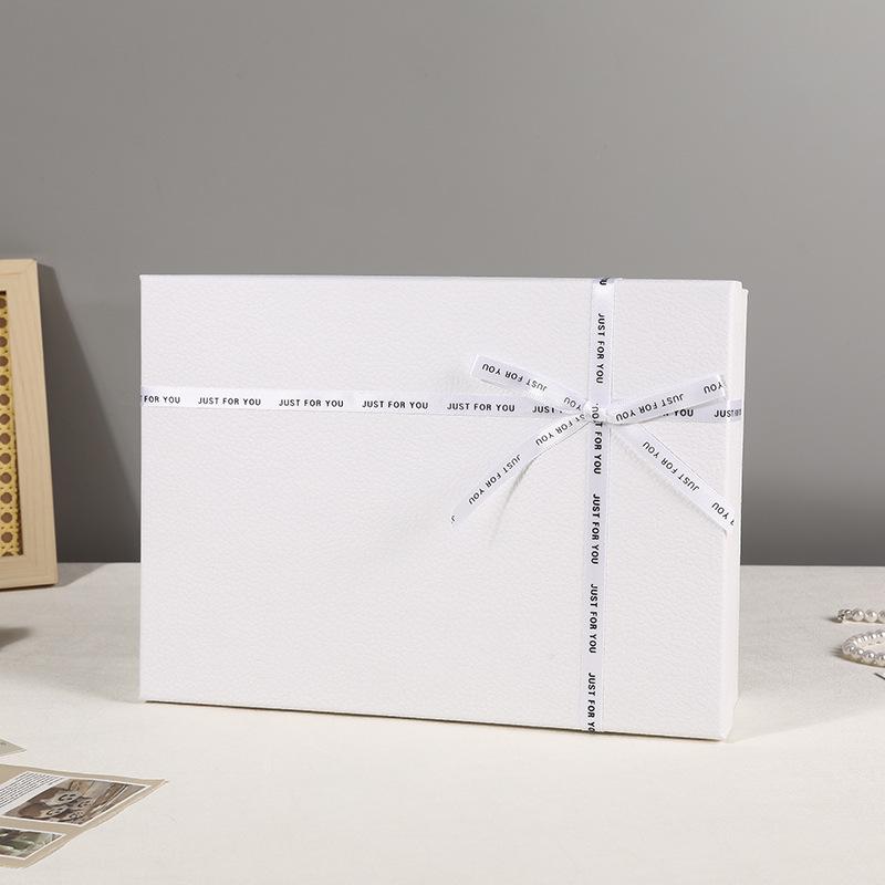 Valentine's Day White Lid & Base Gift Box for Lipstick - Elegant Holiday Packaging