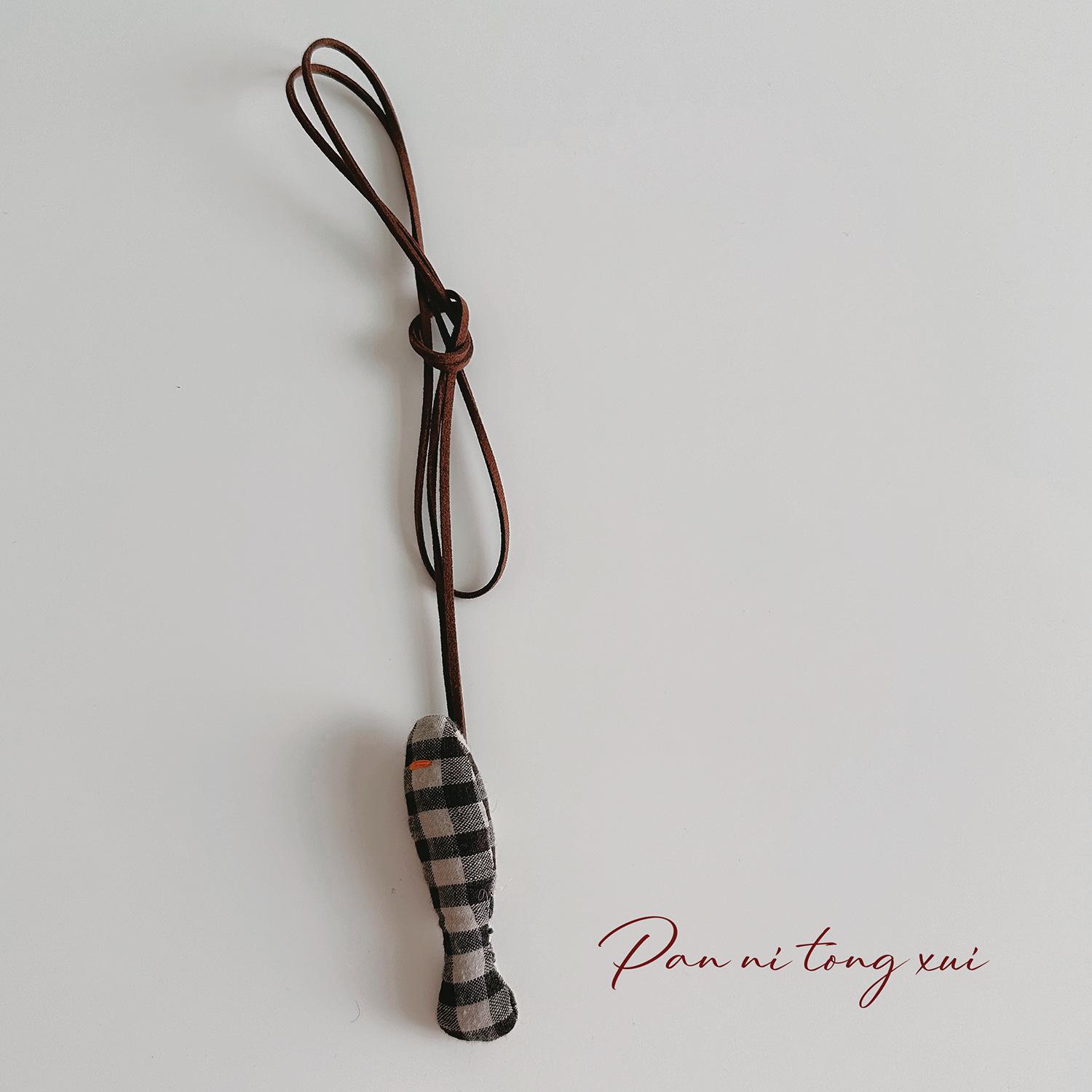 

Дитяче миле намисто з підвіскою у вигляді тваринок - Мультяшний кролик та ведмедик