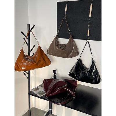 Womens Tote Bag Aesthetic Vintage Fashion Artificial Leather Shoulder Bag Autumn and Winter Large Capacity Handbag