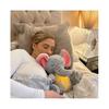 (Elefant, 26cm-32cm) 4 Modi Baby Atmung Beruhigendes Elefanten Plüschtier Spielzeug Schlafbegleiter Musik und Licht Puppe Sensorisches Stofftier Kinder Geschenk