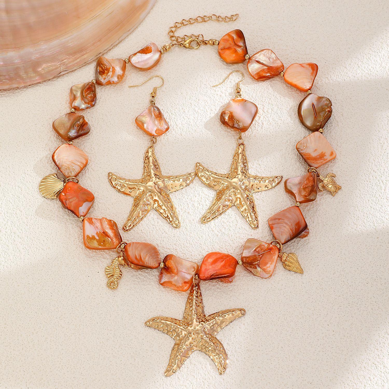 

Модные украшения для женщин оранжевый