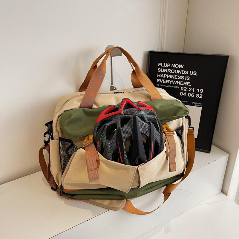 Large Capacity Travel Duffel Bag with Multiple Pockets Foldable Design Casual Weekend Carry On Bag
