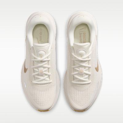 Women's Sneakers Nike Wmns Journey Run 'Sail White Phantom Grey White Light Khaki Metal Valley'