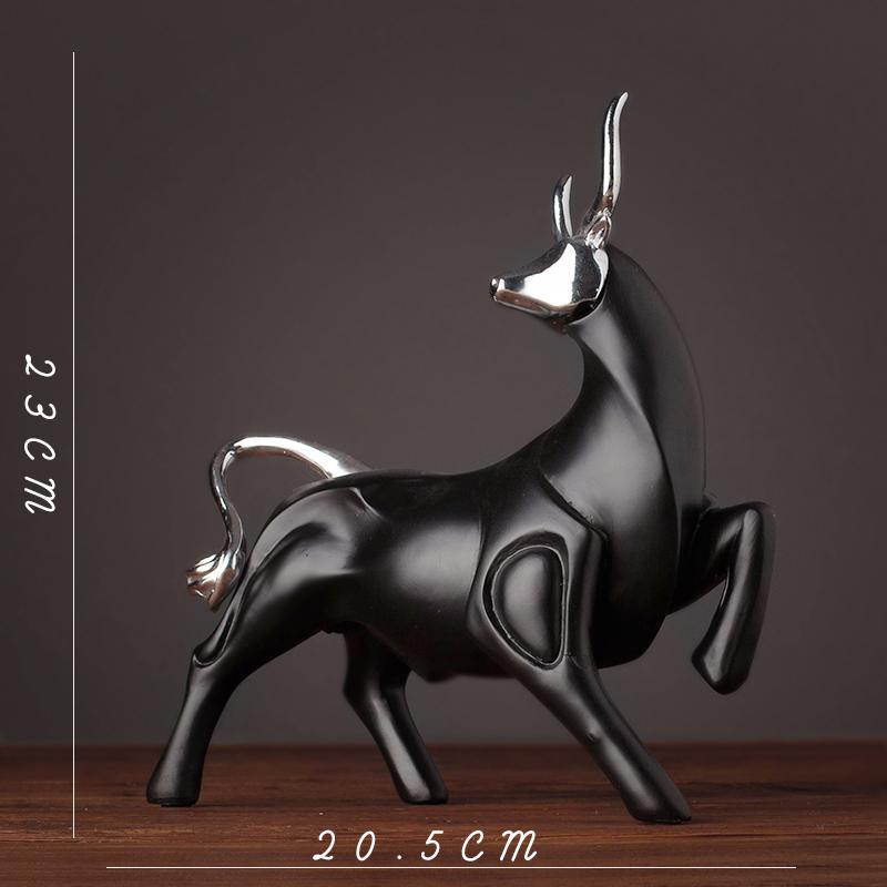 Resin Simulation Animal Statue Modern Figurines Red and Black Bull Sculpture Living Room Bookcase Crafts Accessories Home Decor