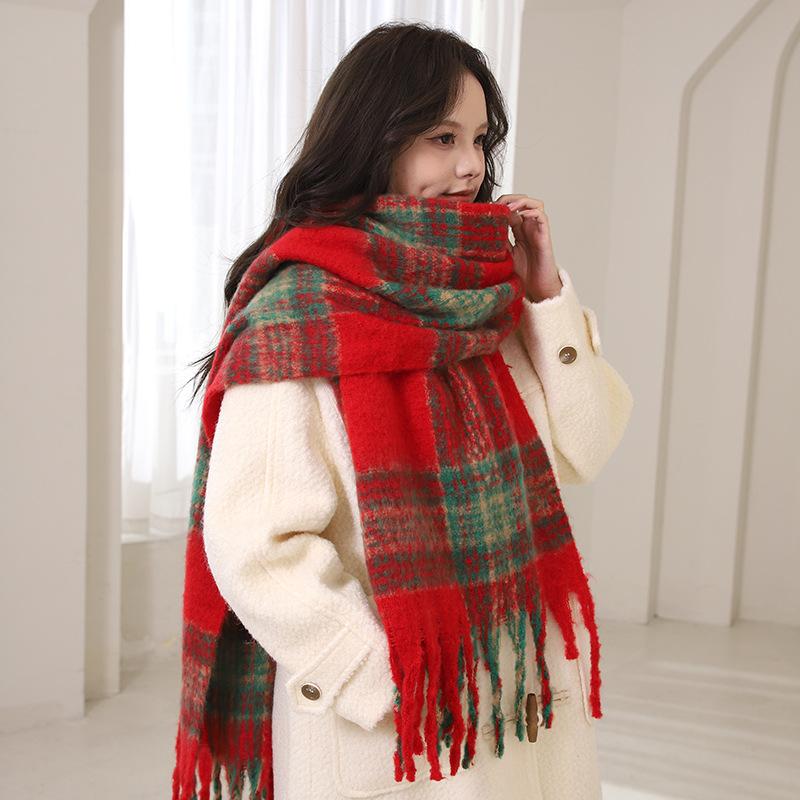 Maillard style brown imitation cashmere scarf women's winter senior sense tassel mohair thickened scarf student new