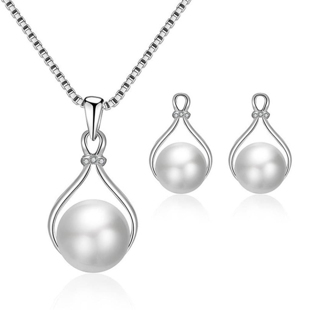 Women Necklace Earrings Set Simple Elegant Temperament Alloy Silver Chain Pearl Necklace and