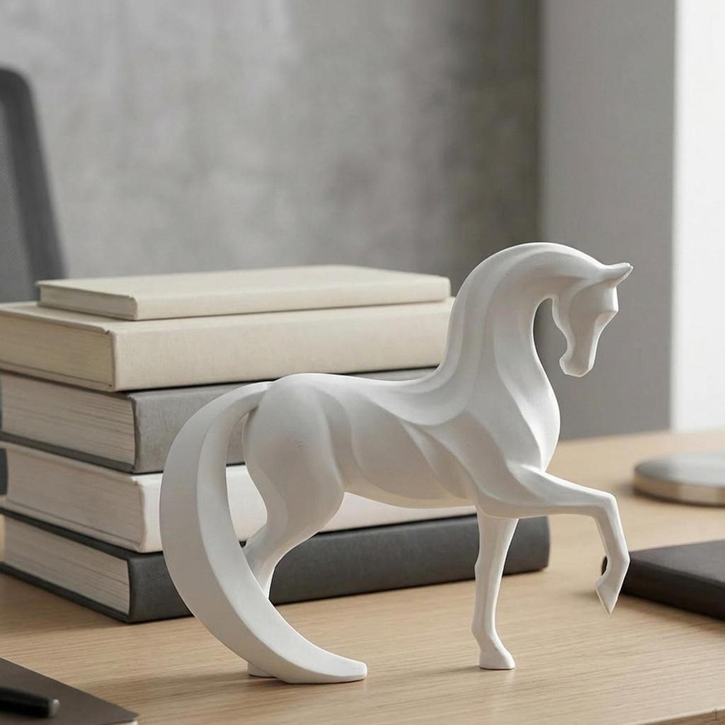 Horse Figurine, Animal Figurine Made of Modern Resin, Table Decoration, Refined Originality,