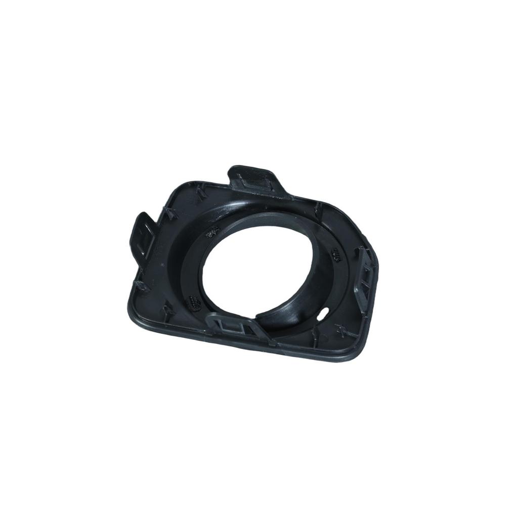 Land Rover Discovery 4 (L319) 2014 Fog Light Cover and Frame - Right Side