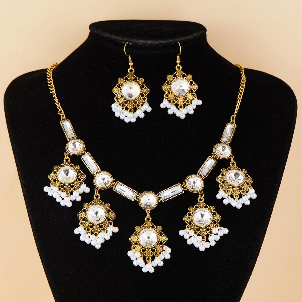 European & American Ethnic Geometric Gemstone Jewelry Set: Necklace & Earrings