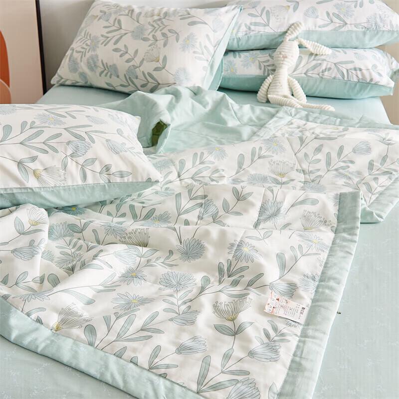 Nanjiren Green Wind Chime Printed Summer Quilt