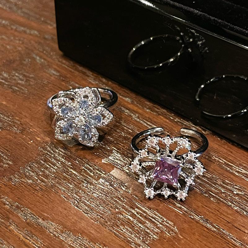 Nine Purple From Fire Niche Rotatable Rotating Petals Purple Zir*****Pen Ring Light Luxury High-End Exquisite Accessories