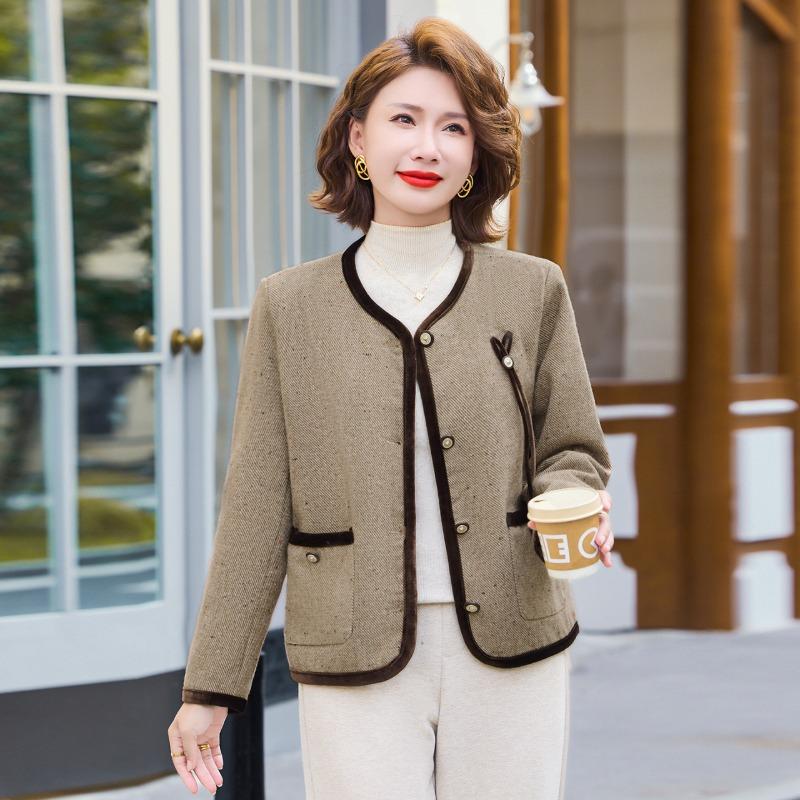 

Весенне-осенняя новая одежда, темпераментная куртка, одежда для женщин среднего и пожилого возраста, модный повседневный топ 4XL [recommended 150-80kg] хаки