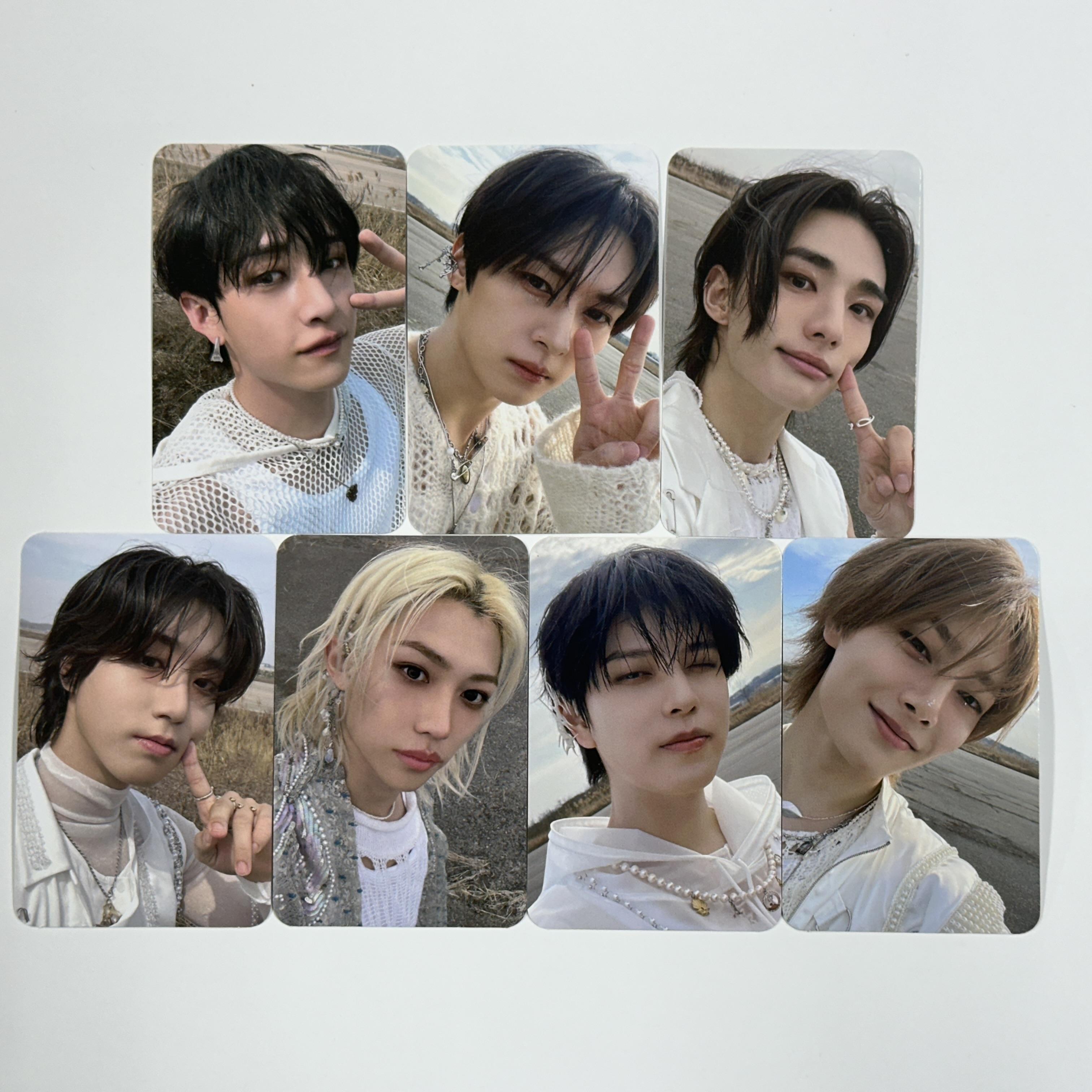 

Stray Kids ATE Альбом YES24 POB Фотокарточка Seungmin