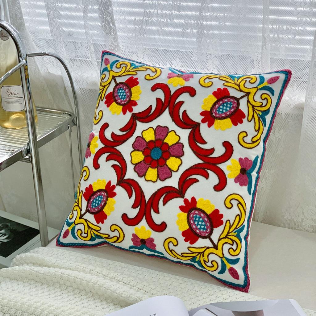 Faunus Peach Skin Retro Floral Cushion Cover 2D Print Suzani Style Decorative Pillowcase For Sofa Boho Home Decor Pillow Case