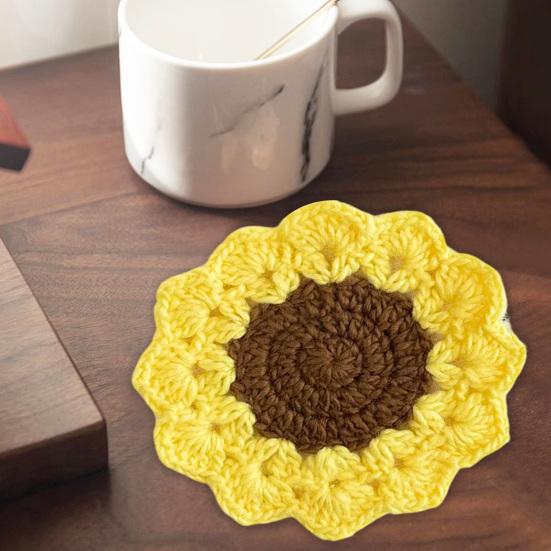 Flower Knitted Coasters Heat Insulation Placemat Non-slip Coaster Anti-scald Table Mats Kitchen Accessory