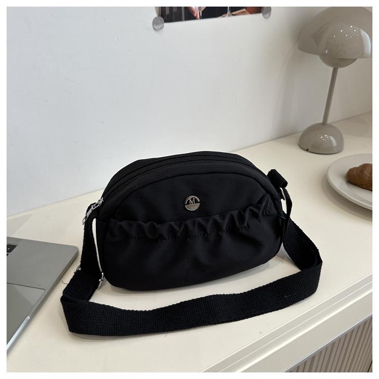 Japanische einfarbige kleine Umhängetasche - Lässige, vielseitige Modehandtasche für Damen