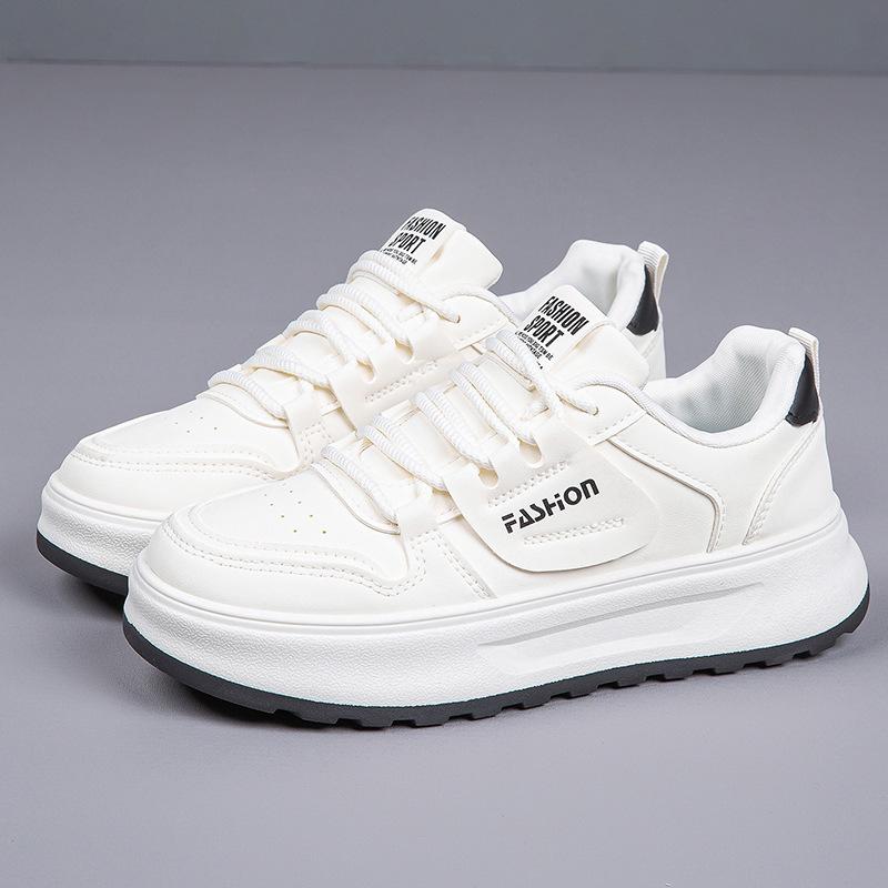 Thick soled board shoes for women 2025 new autumn women s style high-end student soft soled casual shoes 35