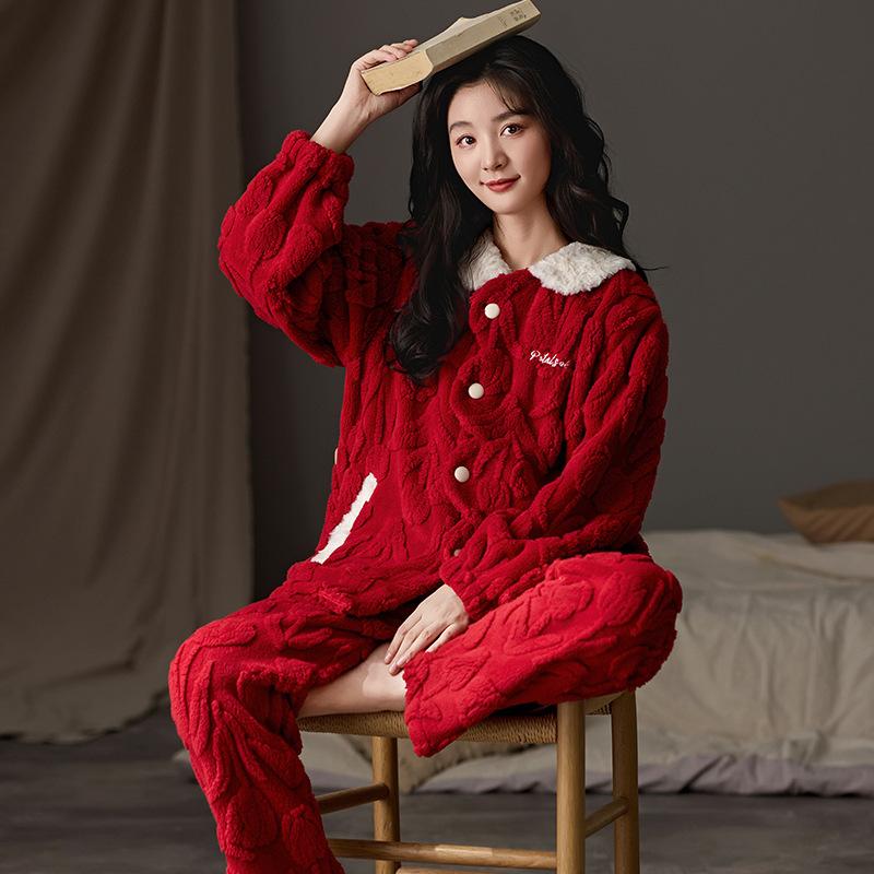 Can Be Worn Outside Coral Velvet Pajamas Women's Winter Two-piece Set Thickened Fleece Flannel Loose Large Size Warm Loungewear