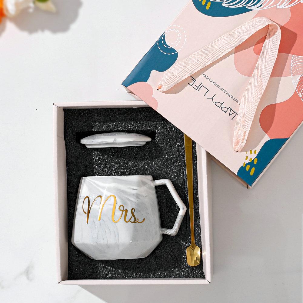 Nordic Ceramic Couple Mug with Lid and Spoon - Stone Pattern Gift Cup for Company Events