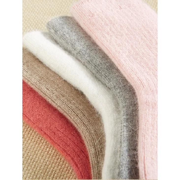 1pair Thick and Warm Cashmere Socks Pleated Vertical Strips Socks Autumn Solid Color Winter Warm Socks for Women