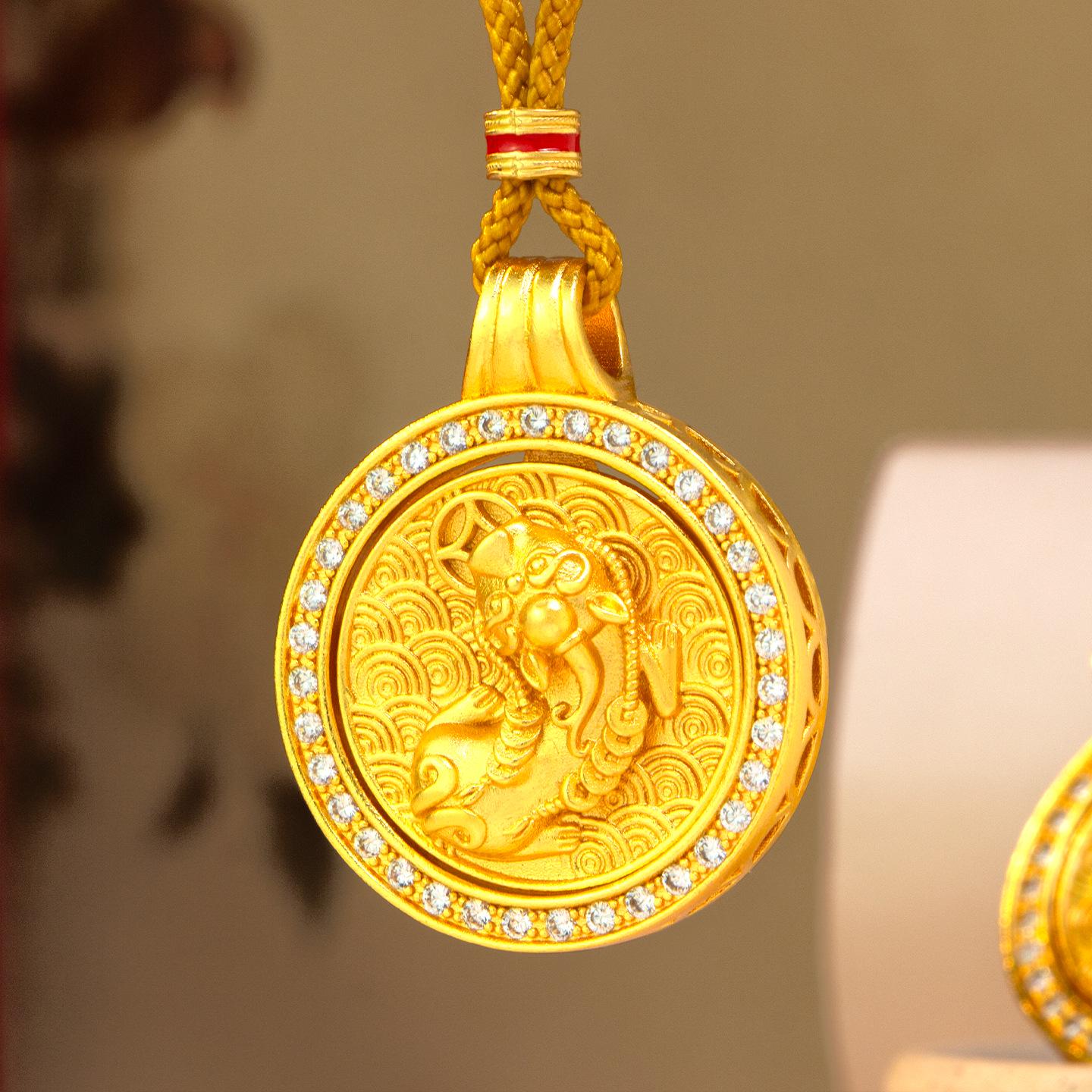 Gold Pixiu Compass Pendant with Inlaid Diamonds - Rotatable Court Style Woven Rope Design for Women