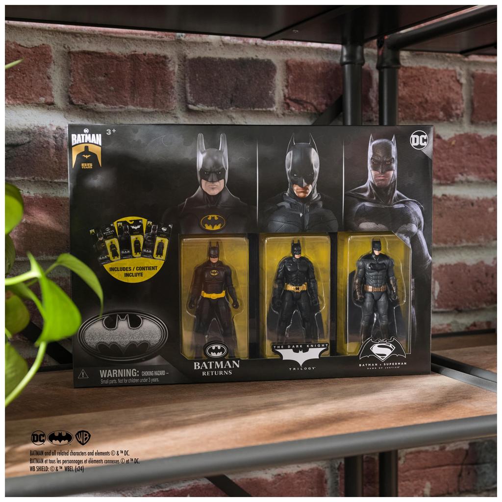 DC Comics Batman - Aniversarea a 85 de ani - Spin Master - Figurină de acțiune de 4 inci - Ediție specială - Pachet de 3 - Trilogia Cavalerul Negru - American Comics - Pachet de 3 - 85th Anniversary (Returnări și &