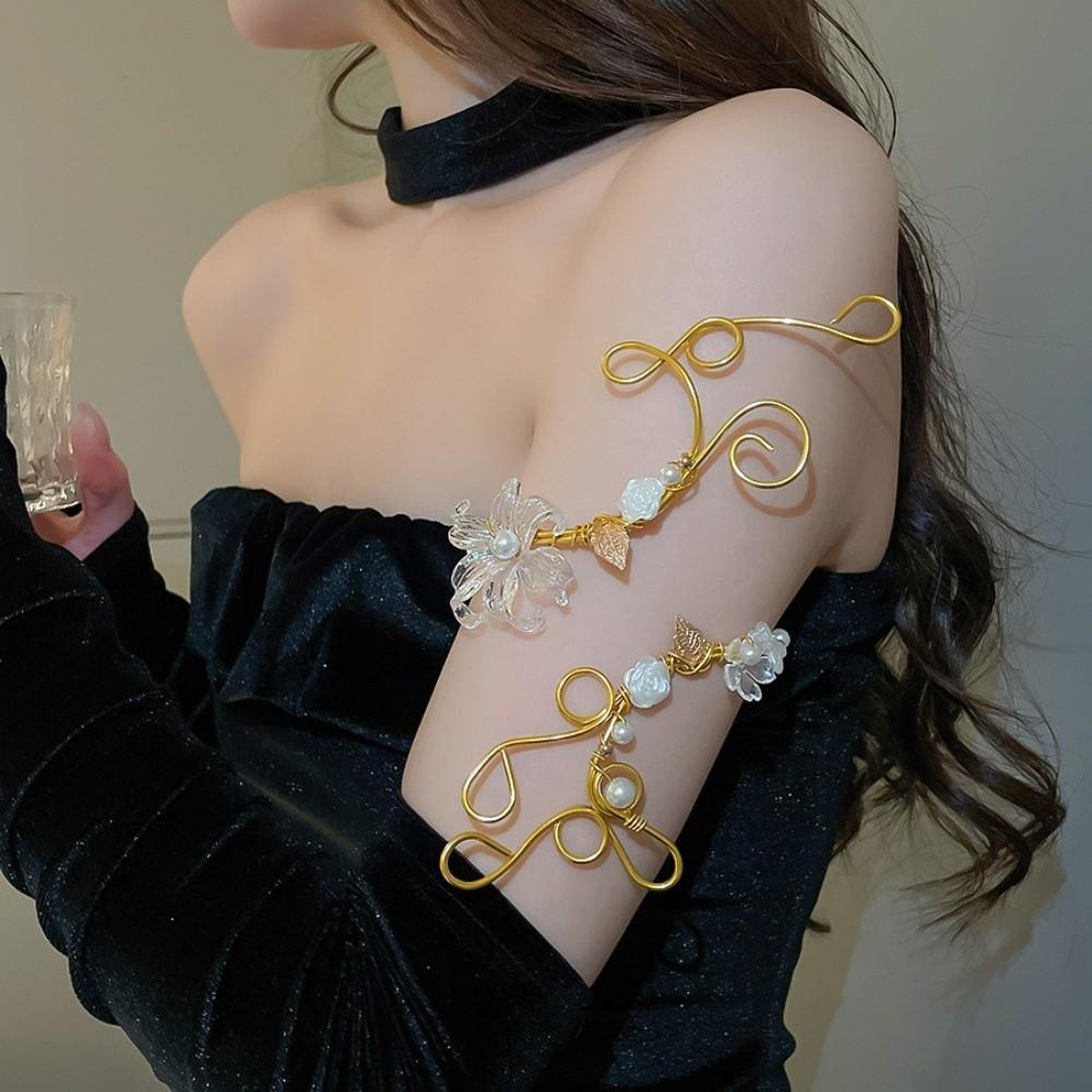 Floral Iris Flower Bracelet Hollow Out Armband Vintage Open Arm Bangle Girls