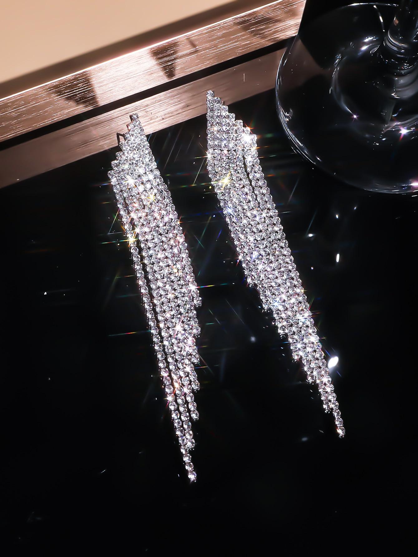 Модные кисточки универсальные личностные простые сексуальные серьги