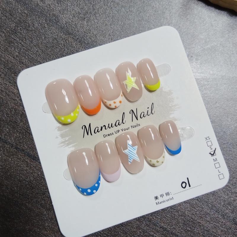 Handcrafted Short Wearable Nail Art Stickers - High-End Boutique False Nails