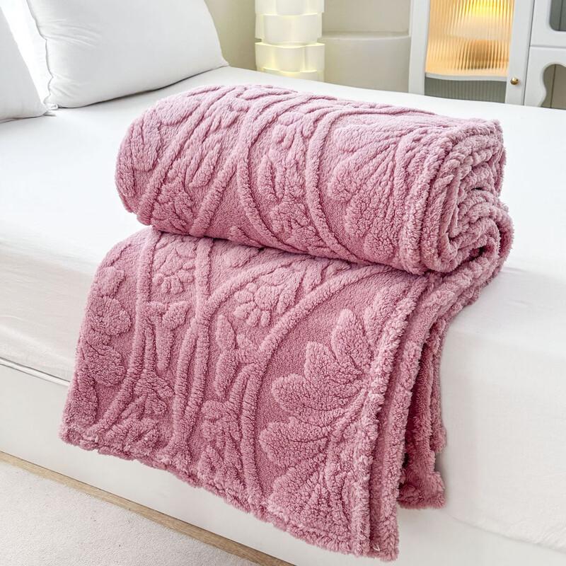 

LISM Tufted Fleece All-Season Blanket