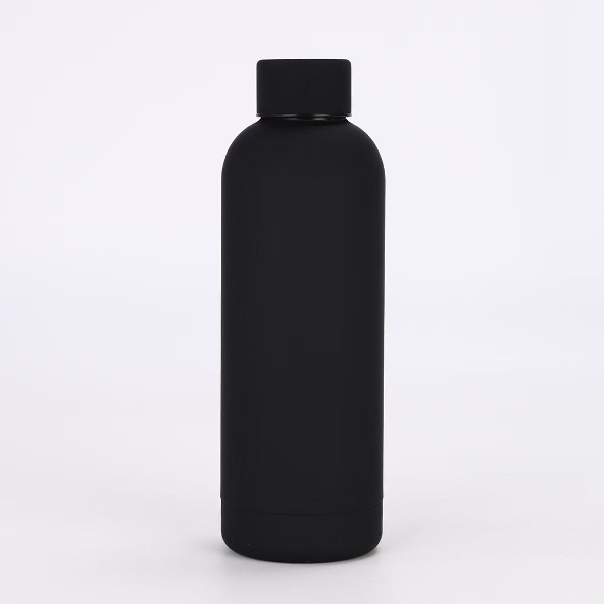 

Спортивная бутылка для воды из нержавеющей стали 304 с вакуумной изоляцией, большой емкости, портативная и подходящая для активного отдыха 500ml чёрный