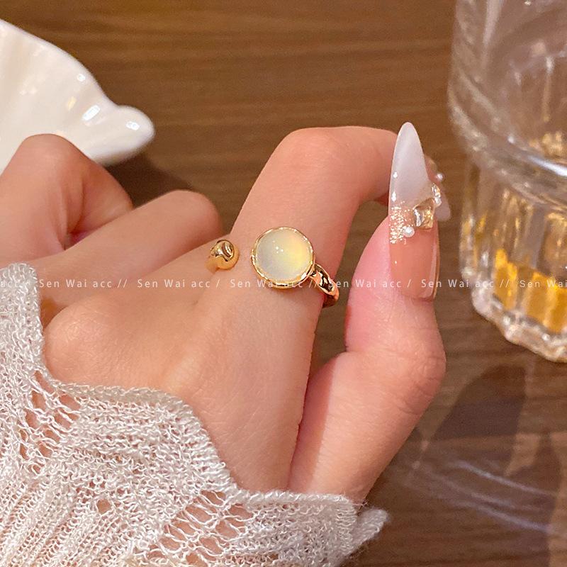Ретро лунный камень открытое кольцо женское легкая роскошь личность золотое кольцо кольцо холодный ветер новая бижутерия open adjustable