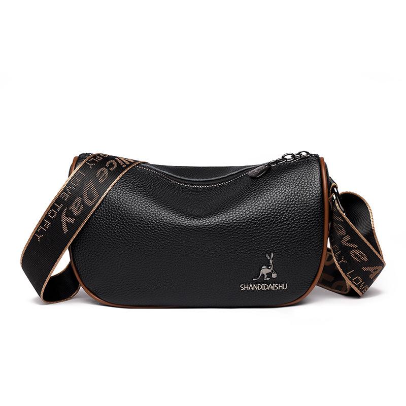 Kangaroo Brand Leather Shoulder Messenger Bag Fashion Casual Dumpling Bag