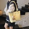 Mode Tragetasche mit großem Fassungsvermögen Damen Neue vielseitige einfarbige lässige Schultertasche