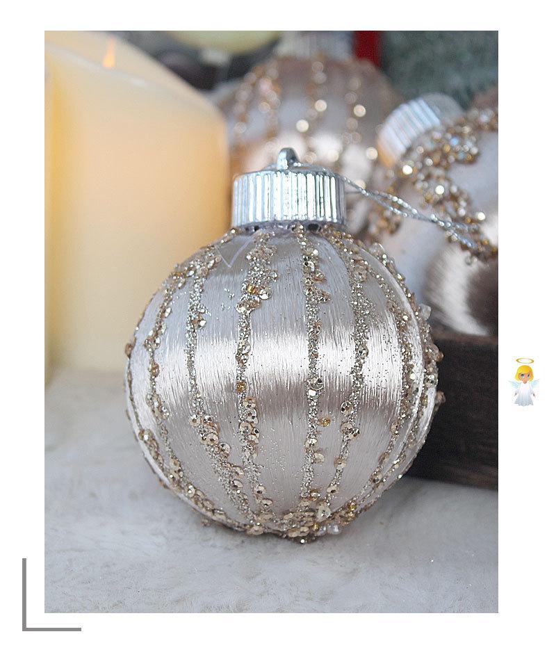 Hand-Painted Christmas Ball Ornament Set – Decorative Thread Balls for Holiday Decor