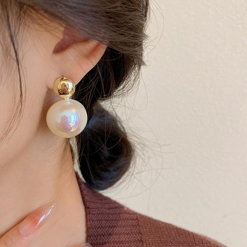 Pearl Earrings Set Butterfly Dangle Earrings for Women Metal Hollow Gold Plated Earring Cartoon Jewelry