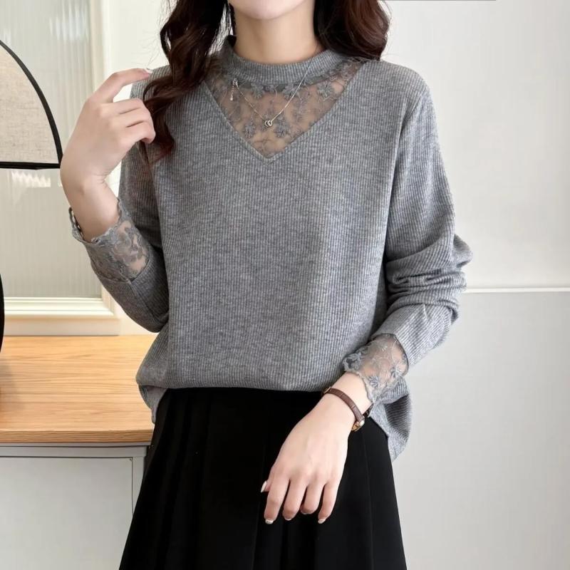 Spring New Women's Clothing Design with Hollow Out Long Sleeved T-shirt for Autumn and Winter Paired with an All Match Top