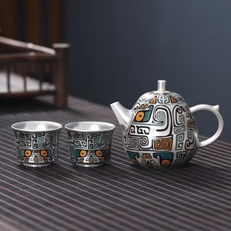 Cha Xun 'Myriad Forms' Gilded Silver Chinese Tea Set
