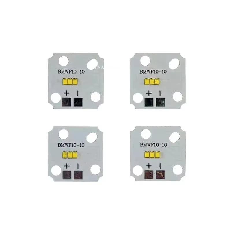 Anwendbar für 2012-2015 BMW 1er F20/F21: Weiß/Gelbes LED-Tagfahrlicht-Board.