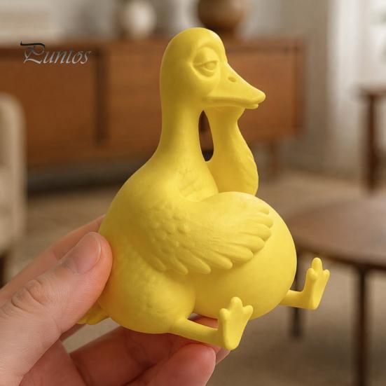Funny Gifts for Colleagues Daydreaming Duck Figurine, Minimalist Holding An Egg Sculpture, Resin Matte Statues Animal Statue, Creative Desktop