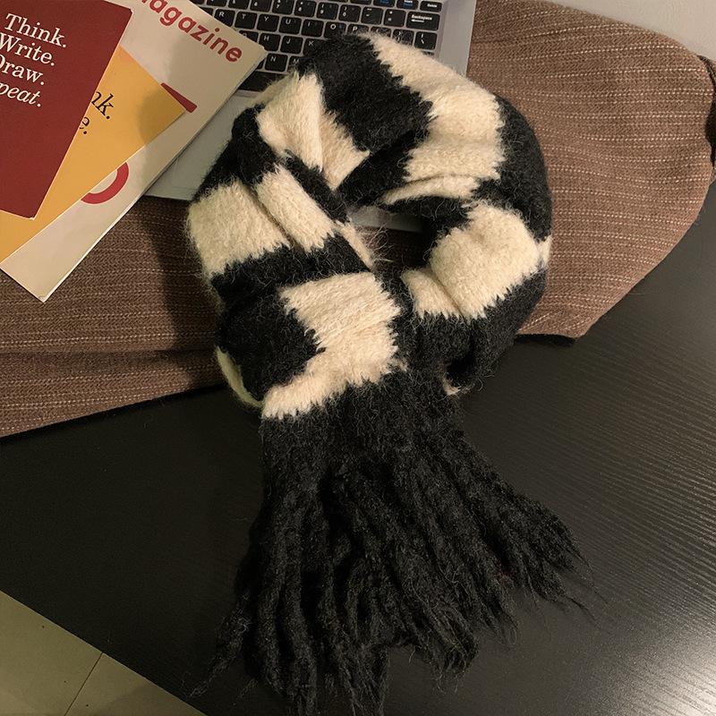 Korean Quality Striped Tassel Fashion Scarf Autumn and Winter All Match Warm Knitted Imitation Cashmere Scarf
