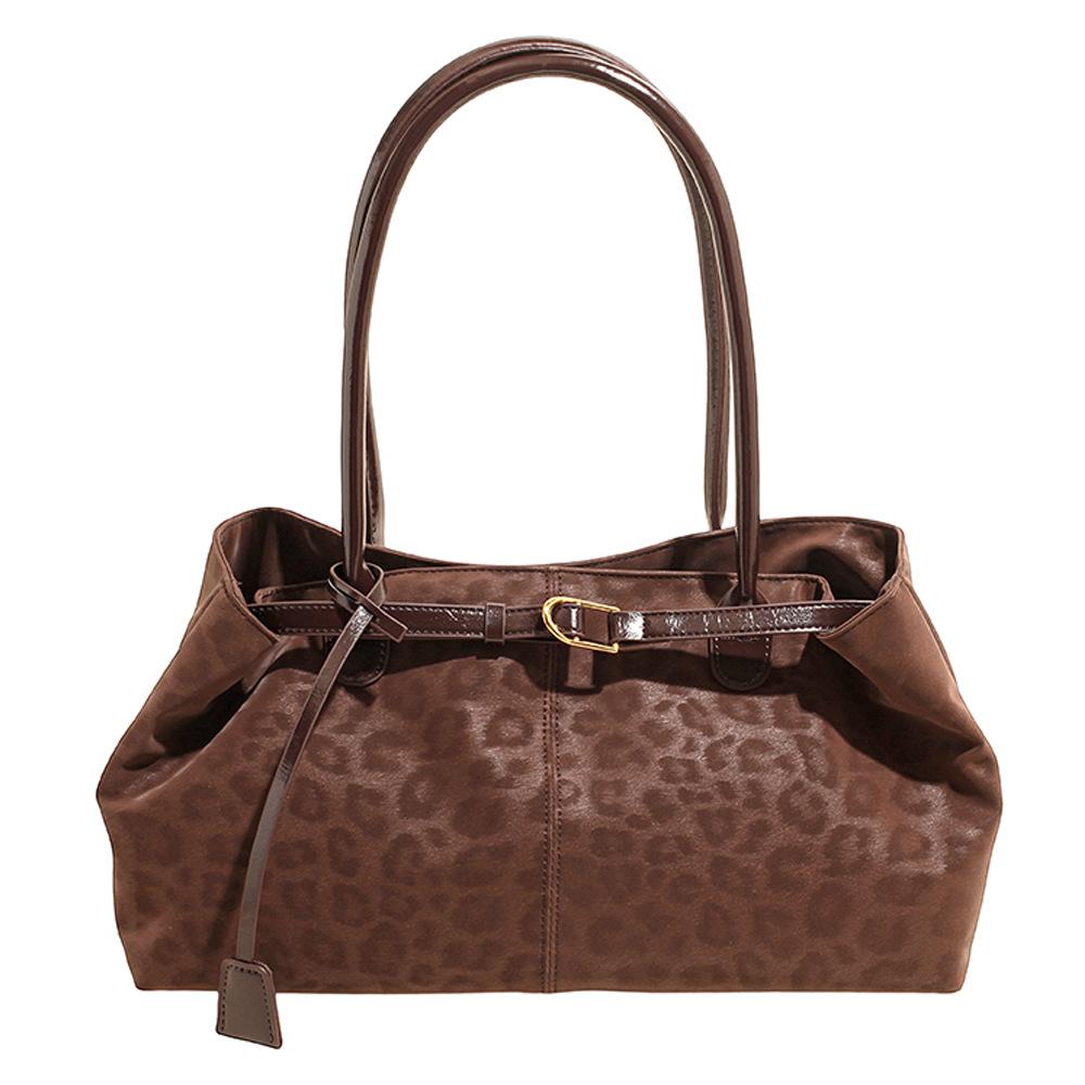 Lässige und modische Unterarmtasche, vielseitige und retro Umhängetasche