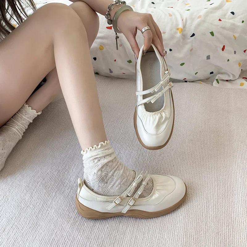 Silver Mary Jane Shoes for Women Sneakers New Fashion Bowknot Belt Buckle Casual Shoes Soft Leather Platform Walking Flats