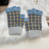 Warm gloves, women's autumn and winter knitted wool, contrasting colors, plaid, velvet, half fingers, half fingers, half fingers, students