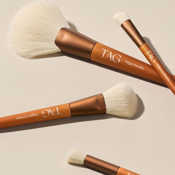 Tags Vegan Powder Brush