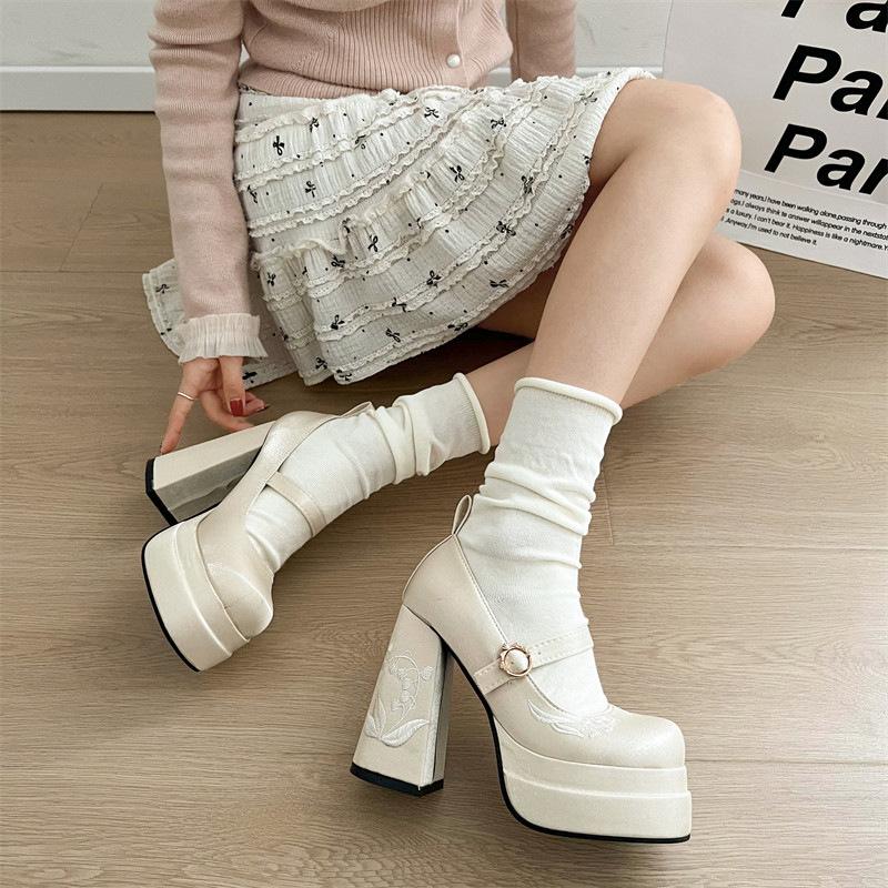 Fashion Designer Platform High Heels Lolita Shoes Fashion Cross Straps Spring Autumn Night Club Stripper Pumps